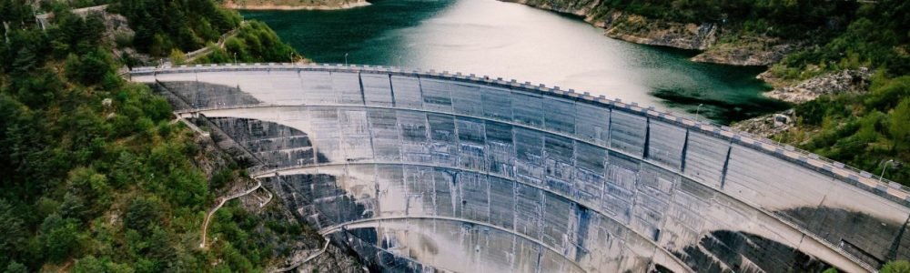 valvestino-dam-in-italy-hydroelectric-power-plant-.jpg